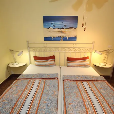 Fuer 22 Personen In Holiday home Alcala (Tenerife)