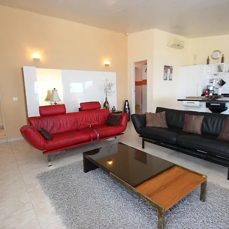 Holiday home Fuer 22 Personen In